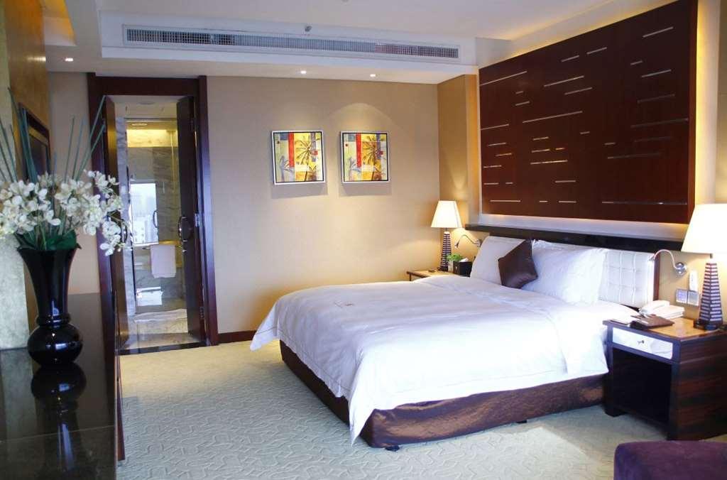 Grand Oriental Hotel Dongguan  Zimmer foto